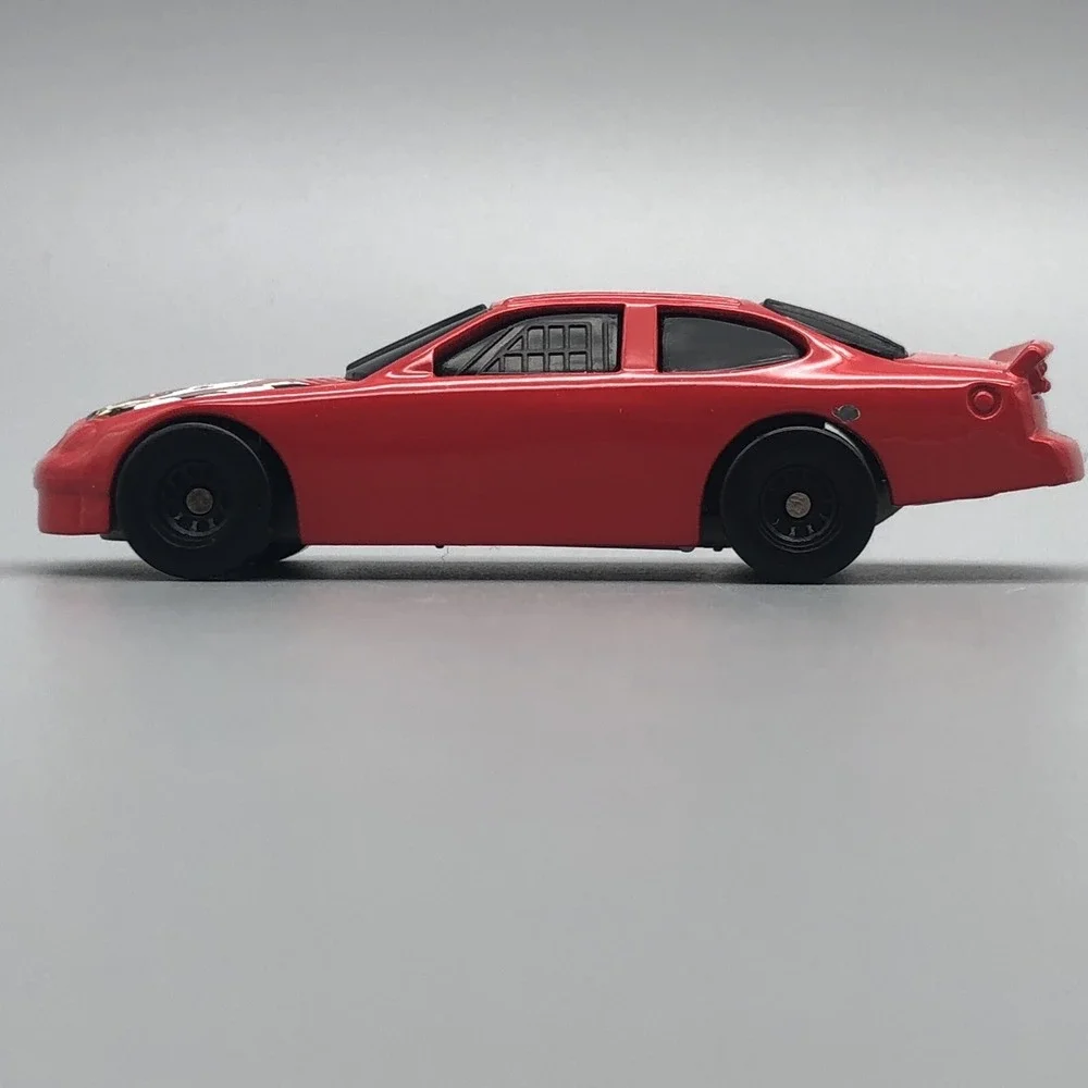 Hot Wheels 1998 McDonald's Taurus Race Car #94 w/ Sticker Sheet Red Diecast 1/64